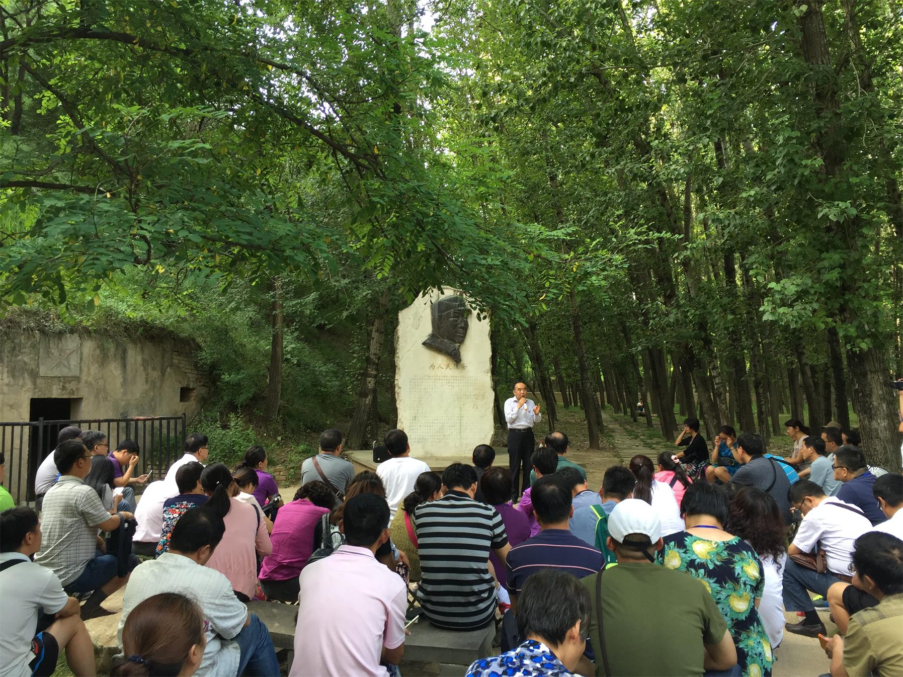 1469503104137447.jpg 2016年7月延安之行 059.jpg